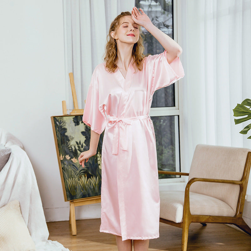 Pyjama en soie pour femme