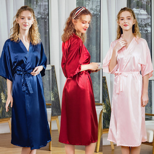 Pyjama en soie pour femme